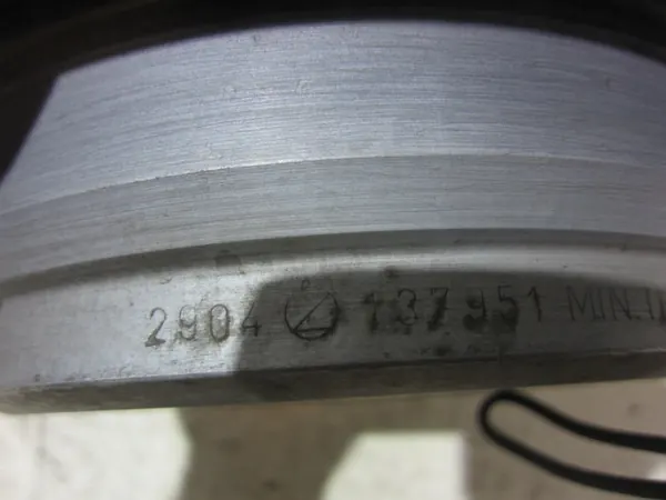 OEM 34216864899 Bremscheiben & Beläge Hinten 330x20 image 8