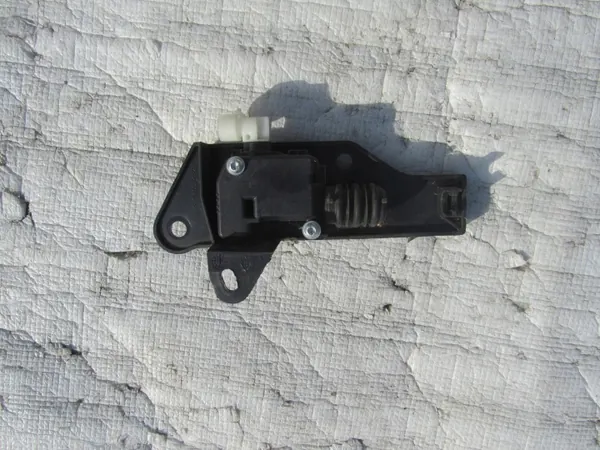 Motor de Fecho do Capô Tesla Model 3 OEM 1098789-00-C image 3