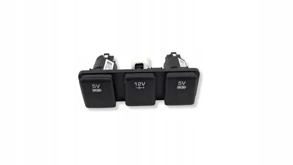 Land Rover USB-Steckdose OEM FK7219010CA - Gebraucht image 2