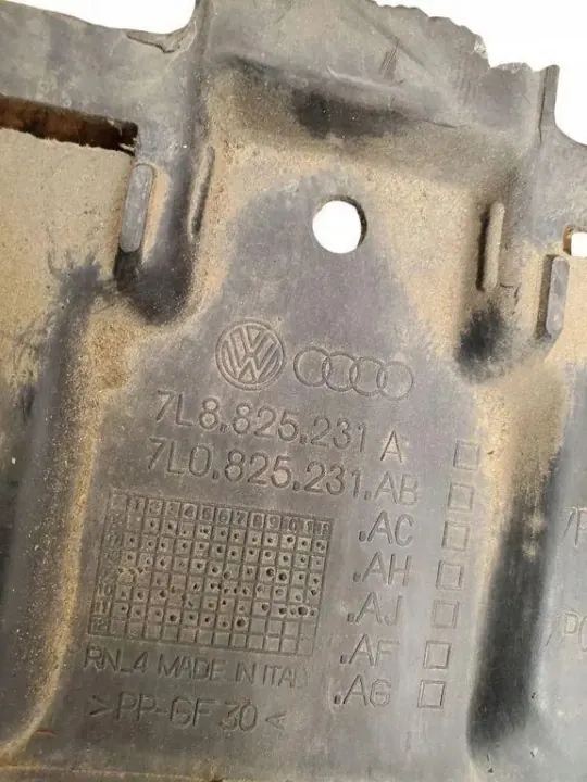 Porsche Cayenne versnellingsbakdekking OEM 7P0825231E image 8