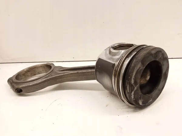 Pistón OEM 83L82 3.0 TDI para VW Touareg I (2002-2010) image 4