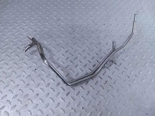 Conduit refroidisseur huile Subaru Outback OEM 21623AA310 image 2