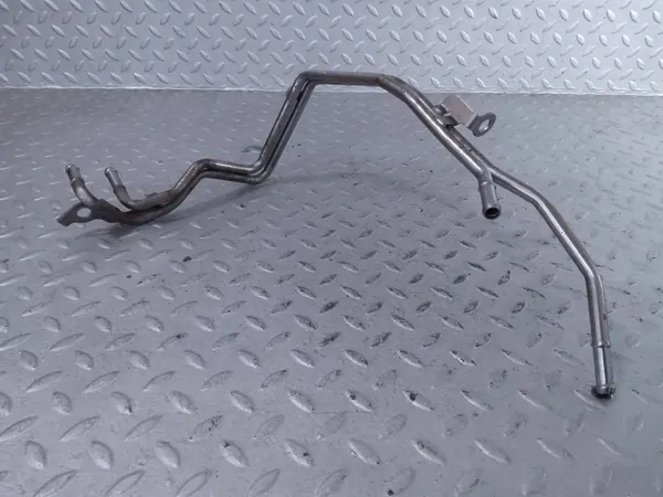 Conduit refroidisseur huile Subaru Outback OEM 21623AA310 image 3