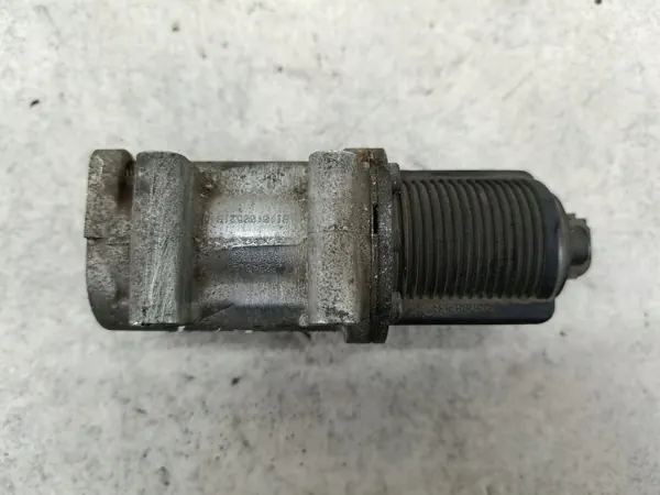 Válvula EGR OEM 55215032 para Opel Vectra C 1.9CDTI image 5