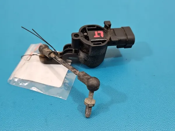 Sensor de Nível Xenon OEM 84171606 para Opel Insignia B image 3