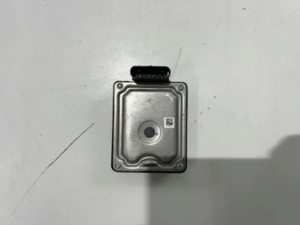 Sensor radar ACC OEM 2Q0907561Q - Usado image 2