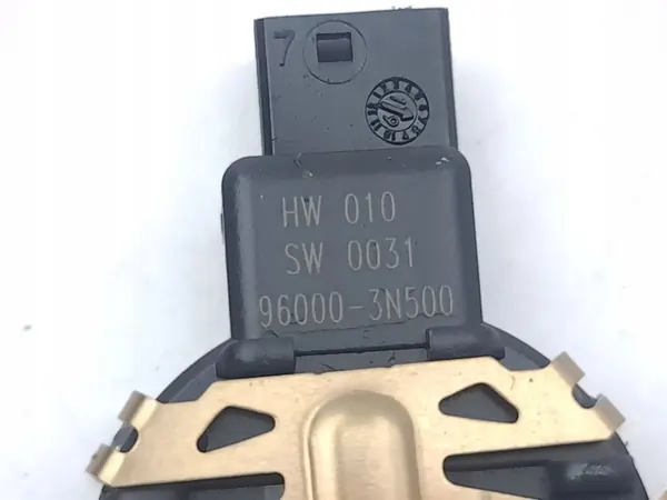 Hyundai Kona I 2019 Regen Sensor OEM 960003N500 image 5