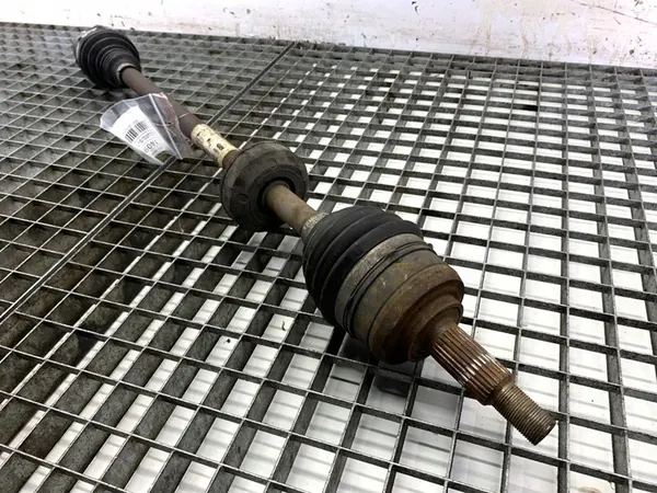 Höger Främre Axel Dacia Lodgy 1.6 102HK OEM 391006276R image 3