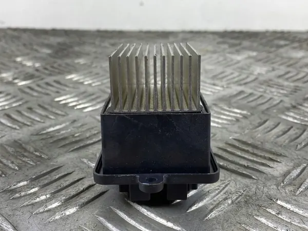 Jeep Compass Bläsmotstånd OEM 176005930 - Begagnad image 6