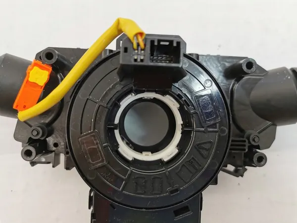 Mitsubishi Attrage Space Star Combinatieschakelaar image 4