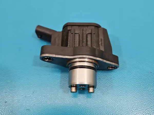 Magnetventil OEM 04E906048E für Skoda Octavia IV image 4