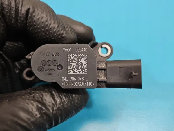 Magnetventil OEM 04E906048E für Skoda Octavia IV image 5
