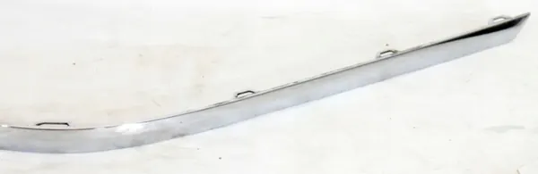 VW Passat B7 Sedan Vasemman Takaluukun Kromilista 3AE807459 image 3