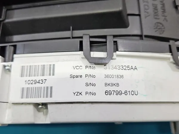 Nopeusmittari Volvo XC60 I 08- 2.0D OEM 31343325AA image 5