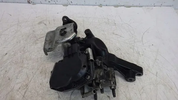 EGR-venttiili Nissan Navara III D23 2.5 D OEM 147105X00C image 4