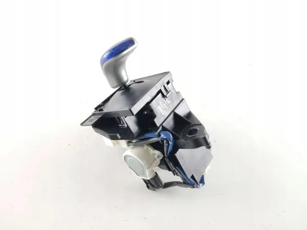 Levier de Vitesse Toyota Auris OEM RZV60664 - Occasion image 3