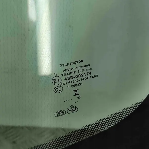 Pare-brise avant d'occasion OEM 43R002174 Land Rover image 6