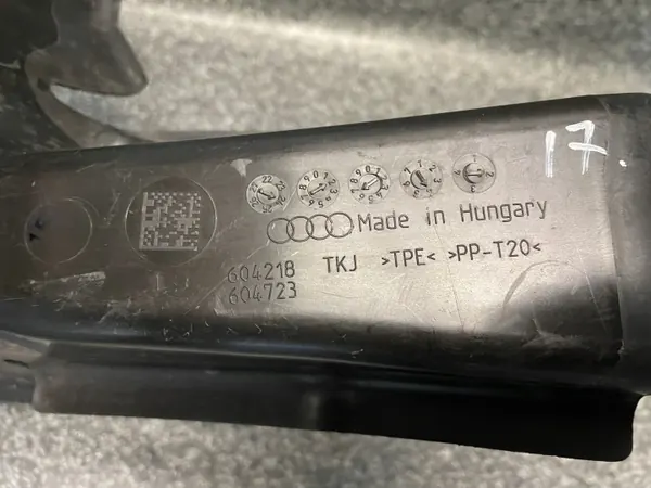 OEM Ilmanotto-putki Oikea Etu Audi Q8 SQ8 image 5