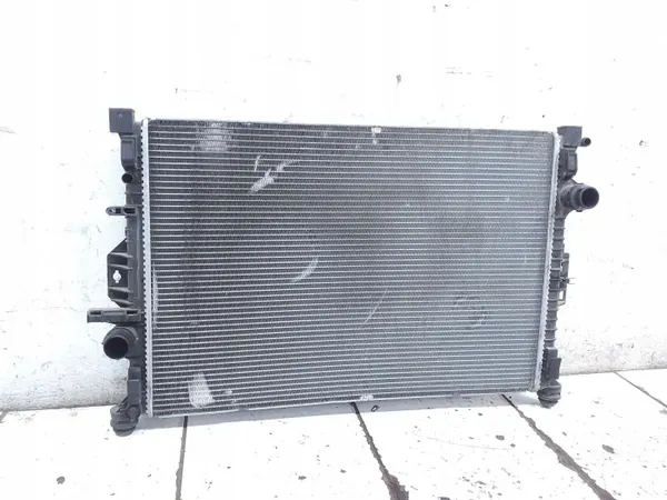 Radiateur d'eau Land Rover Evoque I OEM 6G918C342DF image 2