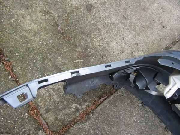 Mitsubishi Lancer VIII X Sportback Paraurti Anteriore 6400B500 image 8