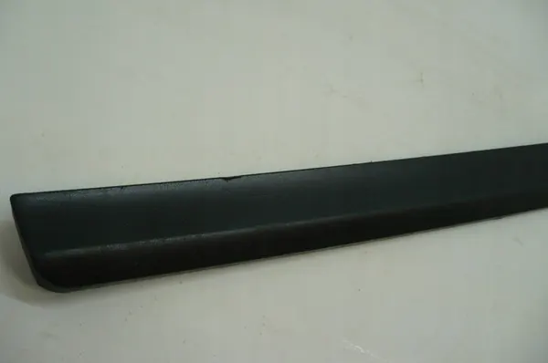 VW Passat B6 05-10 Left Front Door Trim Original image 4