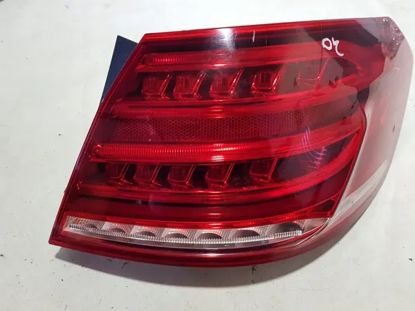 RECHTER ACHTERLICHT MERCEDES W212 LIFT SEDAN OEM A2129068802 image 2