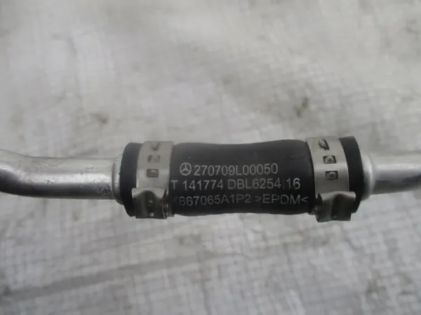 Manguera refrigerante turbo OEM 270709L00050 Mercedes image 3