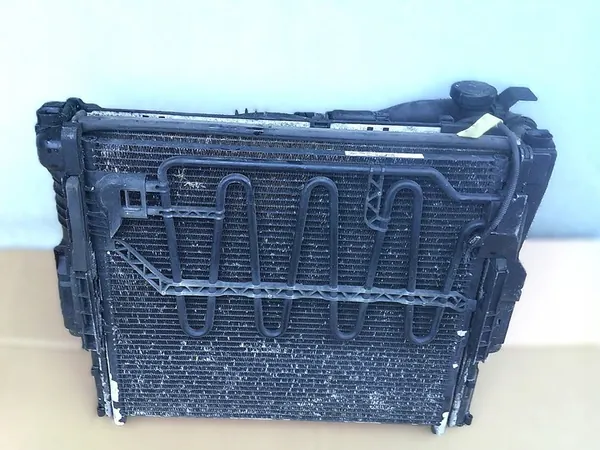 Radiador de agua BMW X3 E83 3403551 image 2