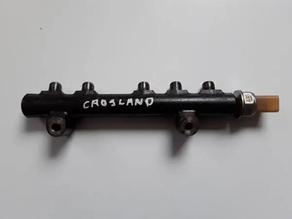 Conduto de combustível Opel Crossland X OEM 9804776780 - Usado image 2