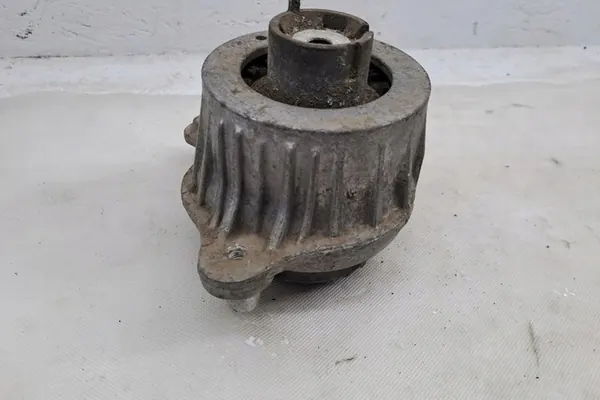 Engine Compartment Parts MERCEDES-BENZ C (W205) A2052406617 image 4