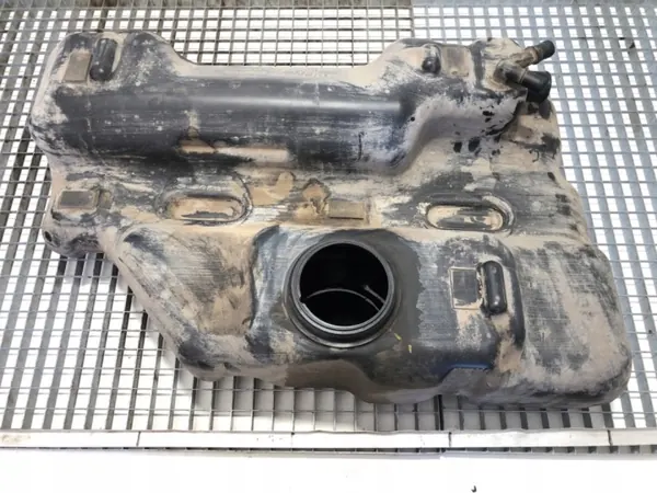 Brandstoftank OEM 504135946 voor Iveco Daily VI Bus 2.3 image 2