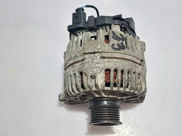 Volkswagen Golf V 2003 Alternatori image 3