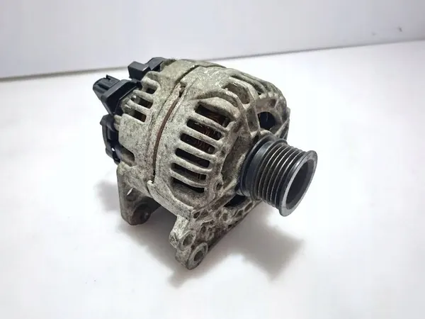 Volkswagen Golf V 2003 Alternatori image 4