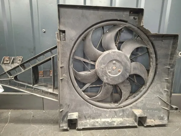 Radiatorventilator Opel OEM 0130303279 Omega B2 image 7