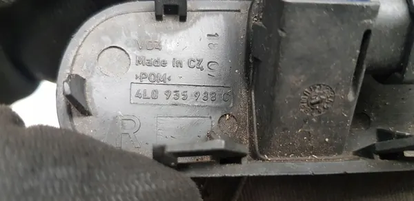 Front Windshield Washer VW PASSAT B6 4L0955988C image 3