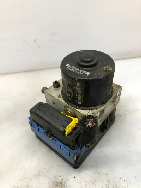 ABS-pompregelaar OEM 10.0960-1420.3 Gebruikt image 2