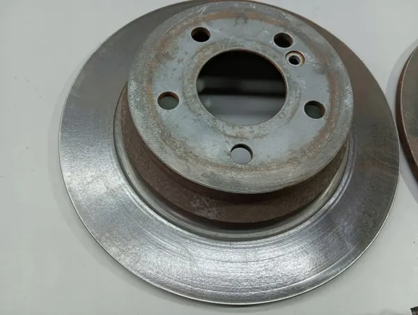Jarrurattaat taka OEM 9mm 300mm Mercedes W212 + palat image 3