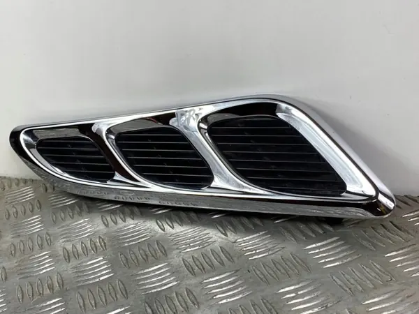 Spatbord luchtinlaat OEM FOB29733 voor Infiniti QX80 image 2