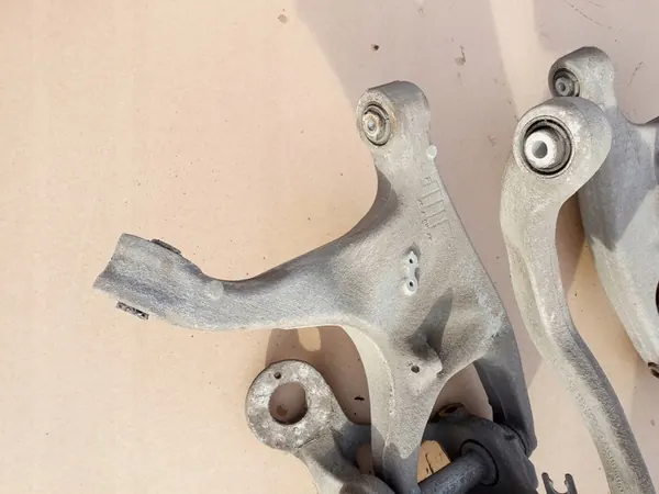 AUDI A6 C7 A7 C7 3.0TDI Braccio Oscillante Posteriore Sinistro image 7