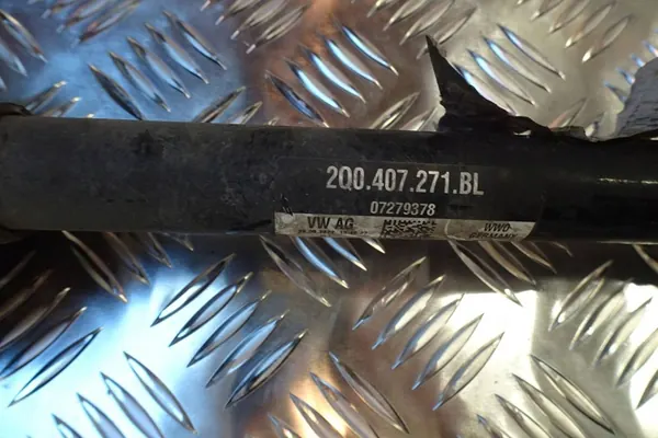 VW POLO VI IBIZA V KAMIQ 1.0 TSI - VÄNSTER AXEL 2Q0407271BL image 4