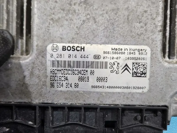 Centralita motor Peugeot Bipper 1.4 HDI 0281014444 image 3