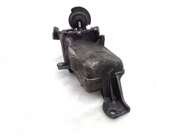 Nissan Navara D23 2017 EGR Pakokaasujäähdytin OEM 147351881R image 2