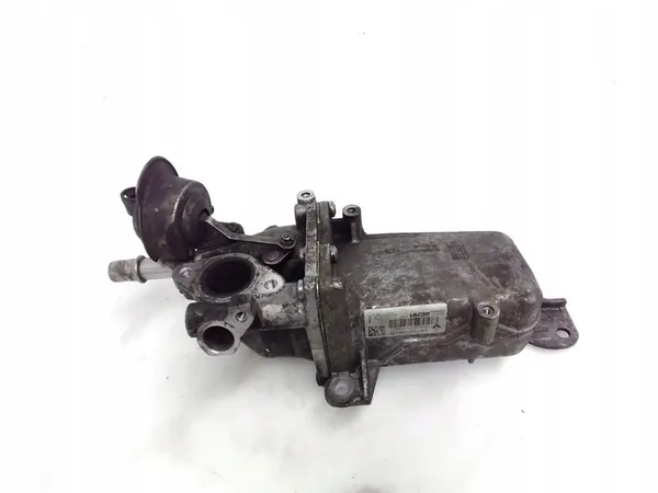 Nissan Navara D23 2017 EGR Pakokaasujäähdytin OEM 147351881R image 4