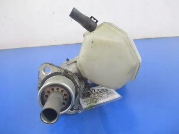 Jarrupumppu Ford Fiesta MK4 OEM CADILAK-434772 image 3
