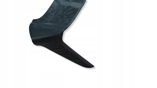 Hyundai Kona Takaperäspoileri OEM 82210J9000 - Käytetty image 3