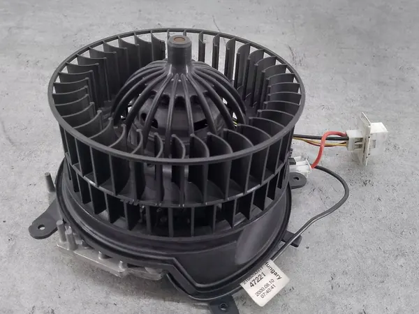 Ventilador de aquecimento Mercedes E-Class W210 A2108211551 image 2