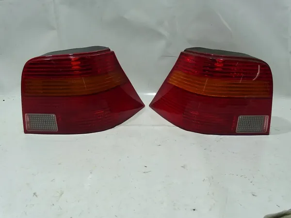 VW Golf IV HB Rücklichtsatz Valeo OEM image 2