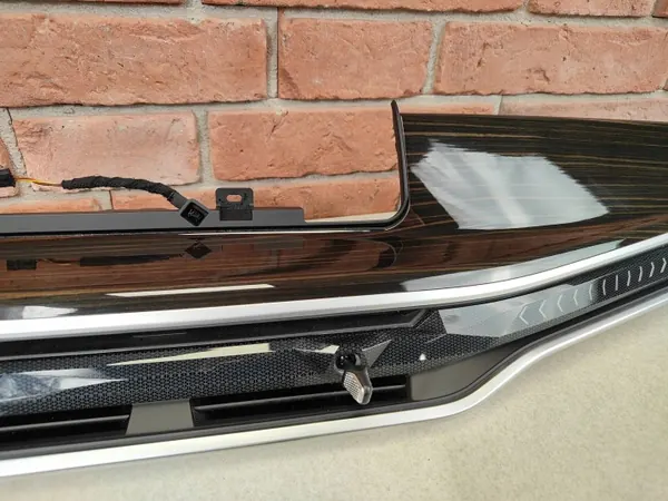 BMW X6 G06 Console Sierlijst OEM 9634799 Fineline Hout image 7