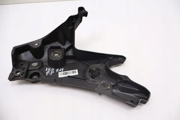 Volvo V60 II oikea lokasuojan kiinnike OEM 31468232 image 6