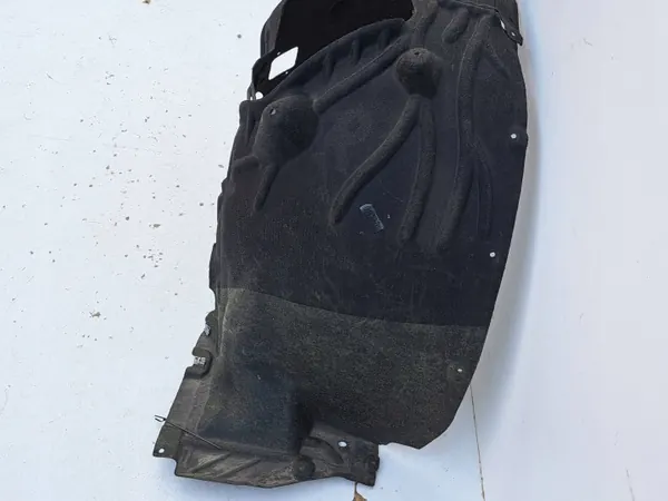 Höger framskärmsskydd OEM 95C821172D Porsche Macan image 3